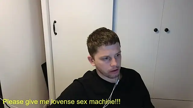 BigL0ve online show from April 15, 1:44 pm