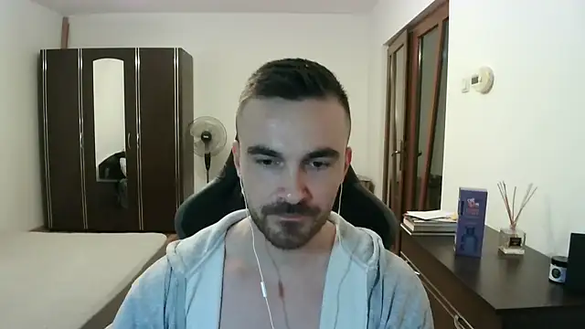 mu5clemania2 online show from April 18, 7:58 pm