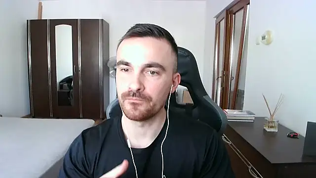 mu5clemania2 online show from March 17, 8:06 am