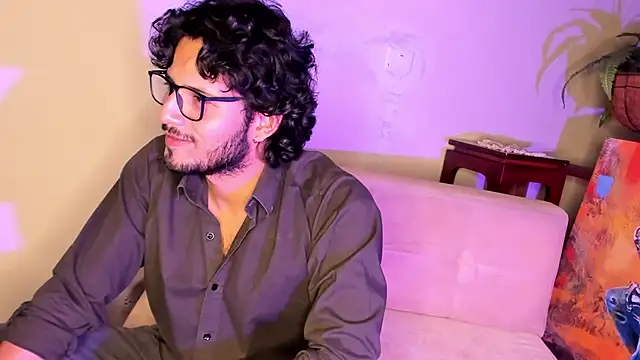 Nicholasrodrii online show from January 15, 11:08 pm