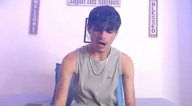 harrytomson 1 online show from February 17, 2:42 am