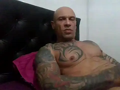 Arc8njoblack online show from December 14, 3:57 am