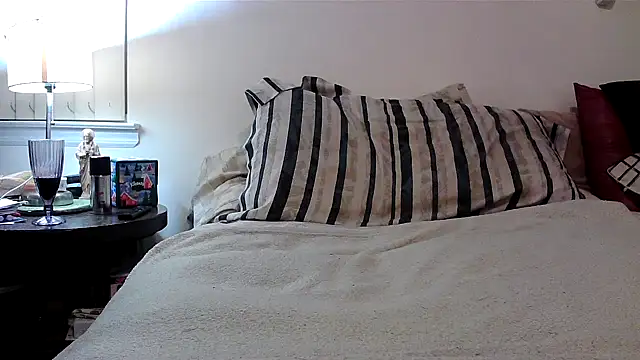 Hand69someguy online show from May 23, 4:51 am