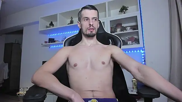 ToddClaytonn online show from December 18, 2:07 am