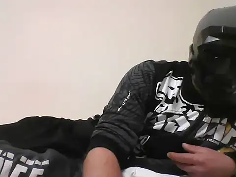 Snapshot of paul_daniel chatting on October 25, 7:26 pm paul daniel online show from October 25, 7:26 pm