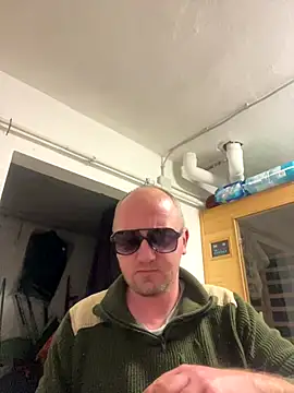 paul daniel online show from December 21, 5:32 pm