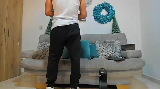 julian wallace online show from January 4, 10:13 pm