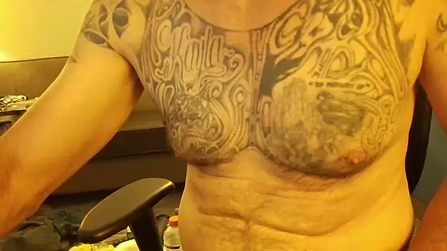 overaveragefreak4you online show from June 30, 6:58 am