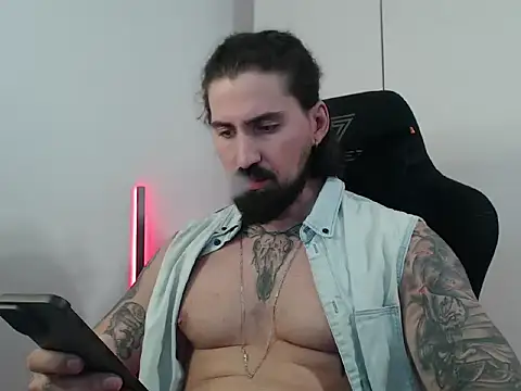 MateoHunk online show from October 6, 1:49 pm