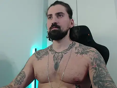 MateoHunk online show from October 18, 6:02 pm