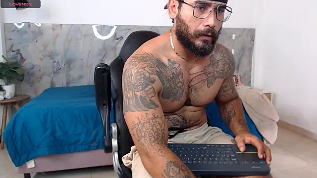 hanz col online show from March 8, 12:53 pm