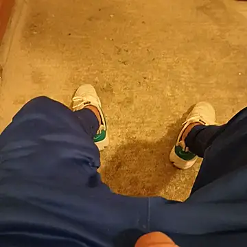 casper0303 online show from November 13, 10:03 pm