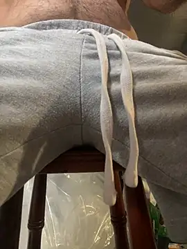 portugadopau online show from April 21, 8:42 am