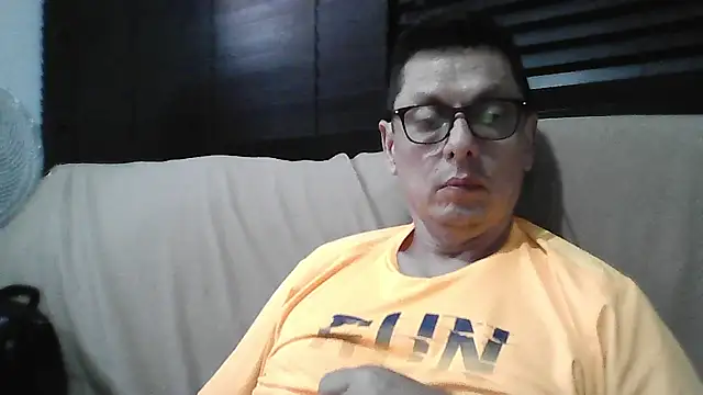 MarcusKelvin online show from October 11, 1:42 am