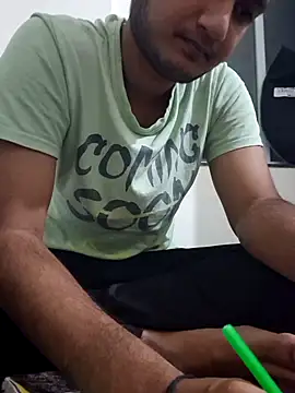 Snapshot of Jonrobinso chatting on December 27, 4:44 pm Jonrobinso online show from December 27, 4:44 pm