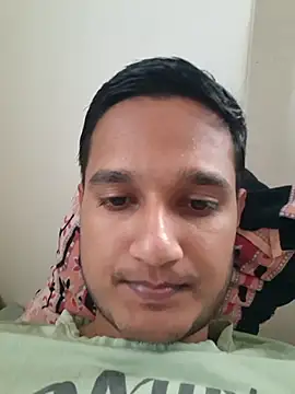 Snapshot of Jonrobinso chatting on January 25, 10:29 am Jonrobinso online show from January 25, 10:29 am