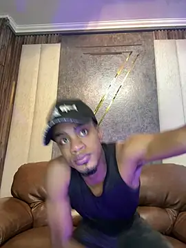 Snapshot of AaronCruz_ chatting on March 18, 7:12 pm AaronCruz online show from March 18, 7:12 pm