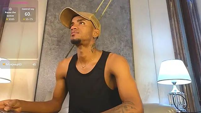 Snapshot of AaronCruz_ chatting on September 18, 1:57 pm AaronCruz online show from September 18, 1:57 pm
