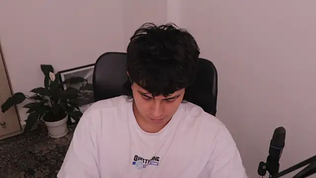 Tony Hoffa online show from April 5, 10:06 pm