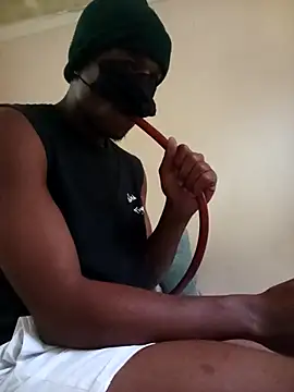 izinjamfee2 online show from September 22, 1:10 pm