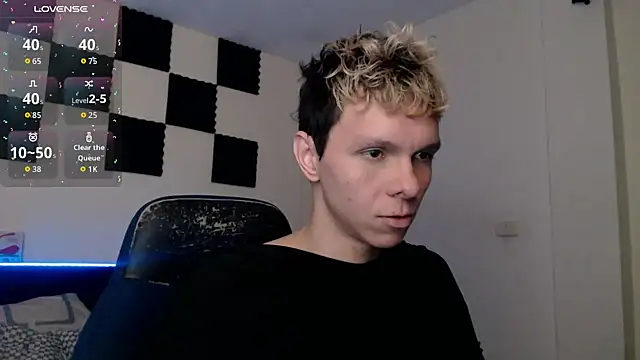 Snapshot of bryamado69 chatting on September 19, 9:53 am bryamado69 online show from September 19, 9:53 am