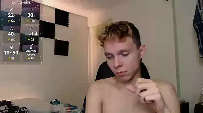 Snapshot of bryamado69 chatting on January 4, 7:24 am bryamado69 online show from January 4, 7:24 am