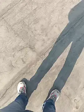 Gururonny07 online show from December 9, 6:02 am