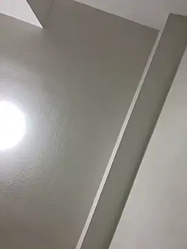 islandvybee55 online show from March 2, 3:24 am