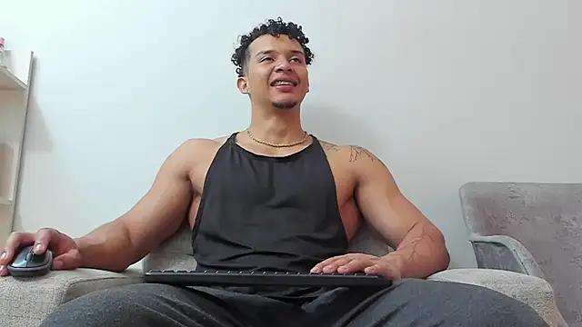 Snapshot of Dominick_star chatting on February 21, 3:56 am Dominick star online show from February 21, 3:56 am