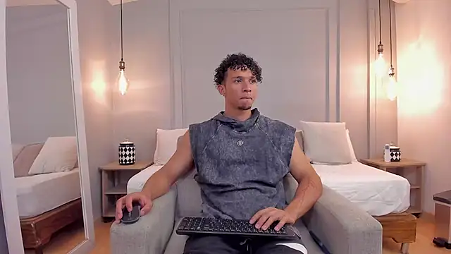 Snapshot of Dominick_star chatting on September 23, 4:23 am Dominick star online show from September 23, 4:23 am