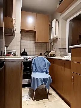 Misiopasyw1 online show from December 17, 4:35 pm