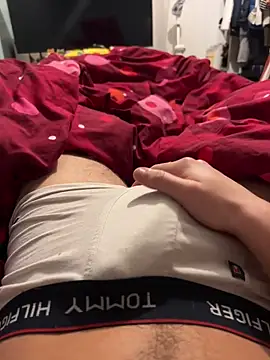 enzomlt online show from December 22, 1:58 am