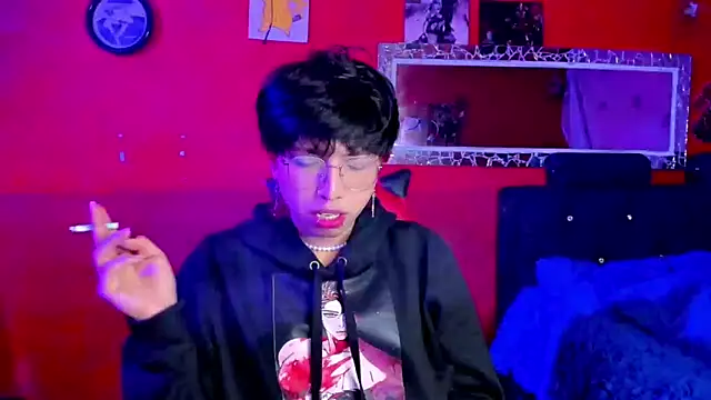 Snapshot of AnggelONfiree chatting on March 1, 1:32 am AnggelONfiree online show from March 1, 1:32 am