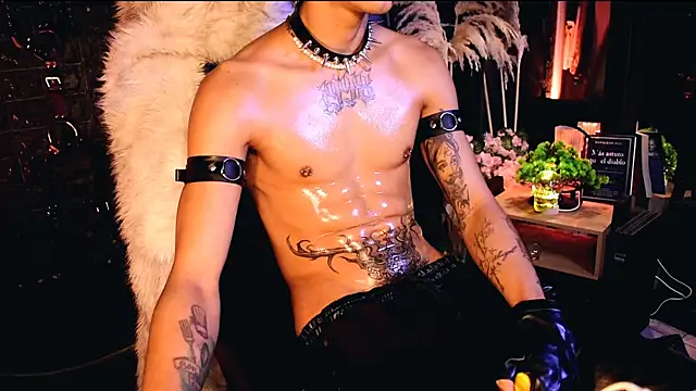 DemonKush-- online show from October 20, 4:49 am