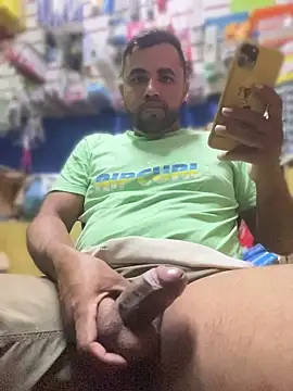 Sheik z o online show from April 18, 1:23 pm