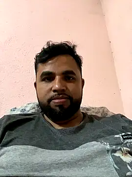 Snapshot of Sheik_z_o chatting on October 16, 3:36 am Sheik z o online show from October 16, 3:36 am