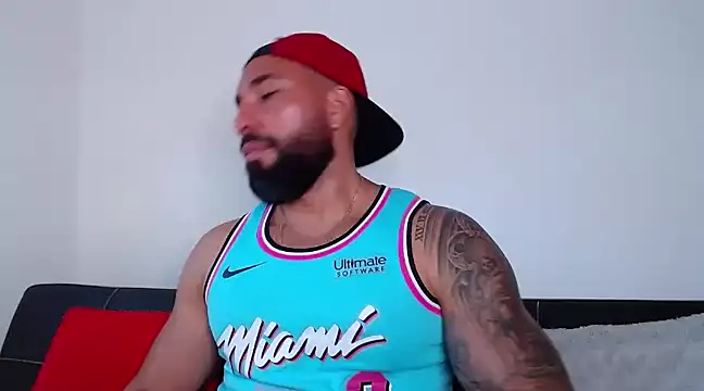 roman muscle online show from December 5, 8:56 pm