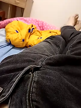 huzi518 online show from April 10, 5:42 pm