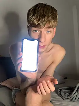 Snapshot of MiguelRausch chatting on December 9, 6:52 pm MiguelRausch online show from December 9, 6:52 pm