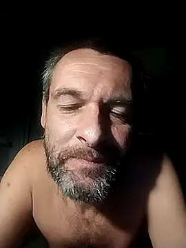 Snapshot of Andrzej-M chatting on September 13, 10:22 pm Andrzej-M online show from September 13, 10:22 pm