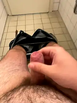 BigAssChubby online show from November 4, 10:49 am