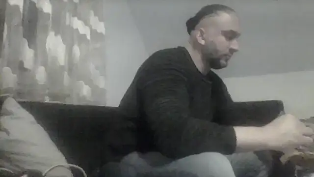 Snapshot of NewyorkDimi chatting on January 7, 11:03 pm NewyorkDimi online show from January 7, 11:03 pm