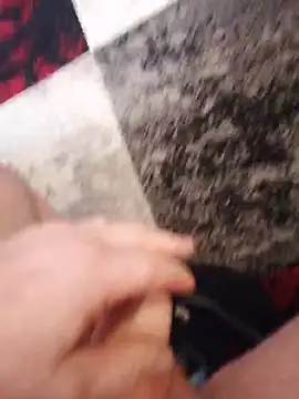 Snapshot of Warumnicht1980 chatting on October 29, 9:34 am Warumnicht1980 online show from October 29, 9:34 am