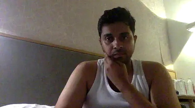 Snapshot of xavier2177 chatting on December 7, 6:15 pm xavier2177 online show from December 7, 6:15 pm