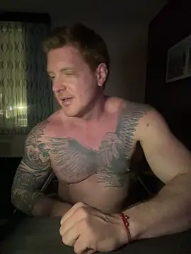 CloudsNChill online show from December 9, 7:50 am