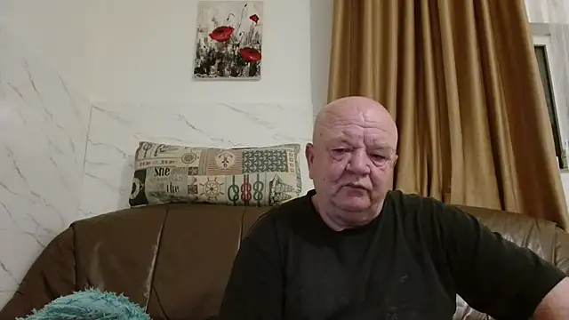 fullballs6 online show from March 24, 3:01 am