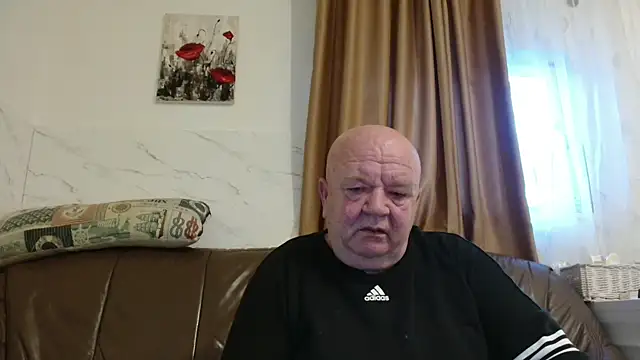 fullballs6 online show from February 25, 5:08 am