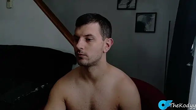 Snapshot of Thekodyy chatting on October 9, 3:50 pm Thekodyy online show from October 9, 3:50 pm