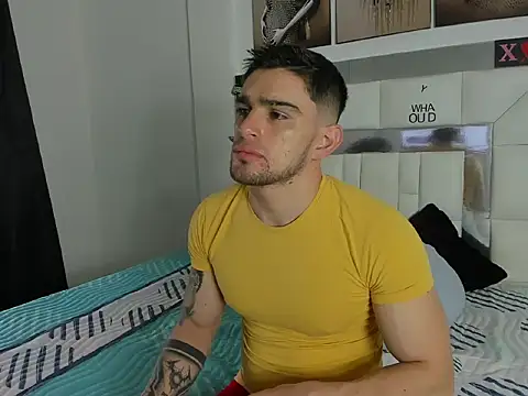 Sexy Alejandro  online show from December 3, 12:27 pm