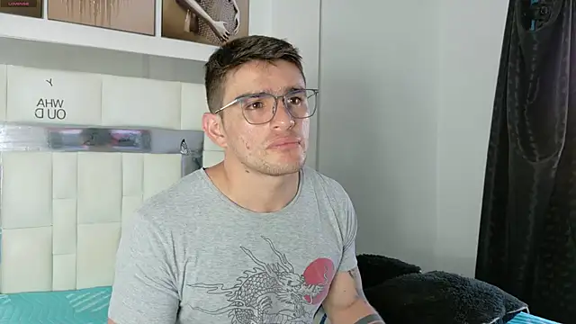 Sexy Alejandro  online show from January 20, 12:49 pm